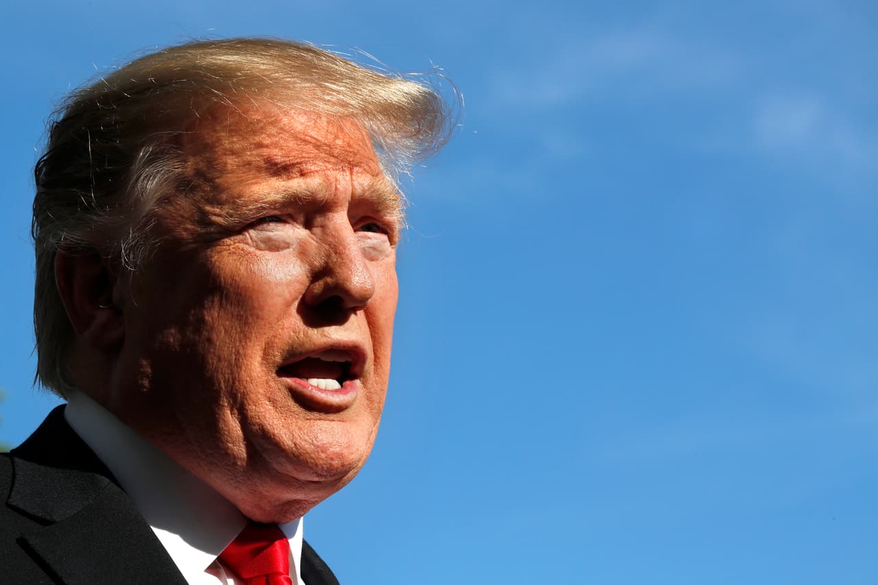 Antes de partir a Wisconsin, donde este sábado tendrá un mitin, el presidente 
<b><a href="https://www.univision.com/temas/donald-trump">Donald Trump</a></b> manifestó sus condolencias a las familias de las víctimas.