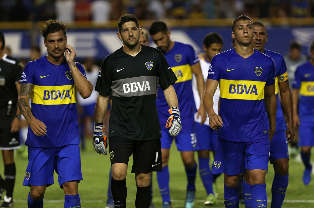 Boca Juniors y River Plate sufren dolorosas derrotas