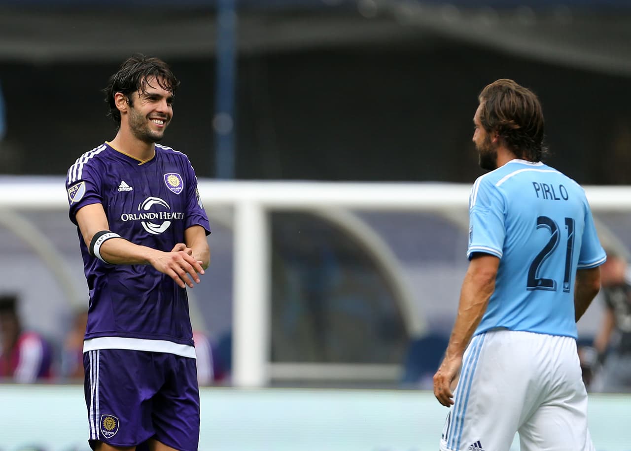 Kaká: "Siempre que enfrente a Pirlo será especial. Es un gran amigo y un gran jugador"
