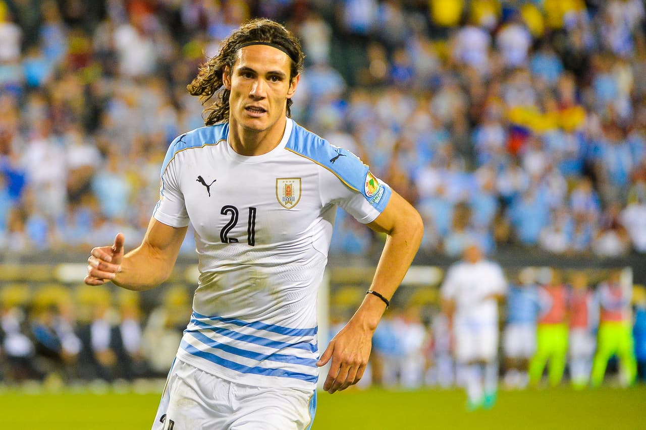En el plano individual el uruguayo Edinson Cavani tuvo un torneo de pesadilla. El experimentado delantero charrúa tuvo la pólvora mojada en los 3 juegos que disputó, pese a tener varias ocasiones de gol nunca logró marcar en la Copa.