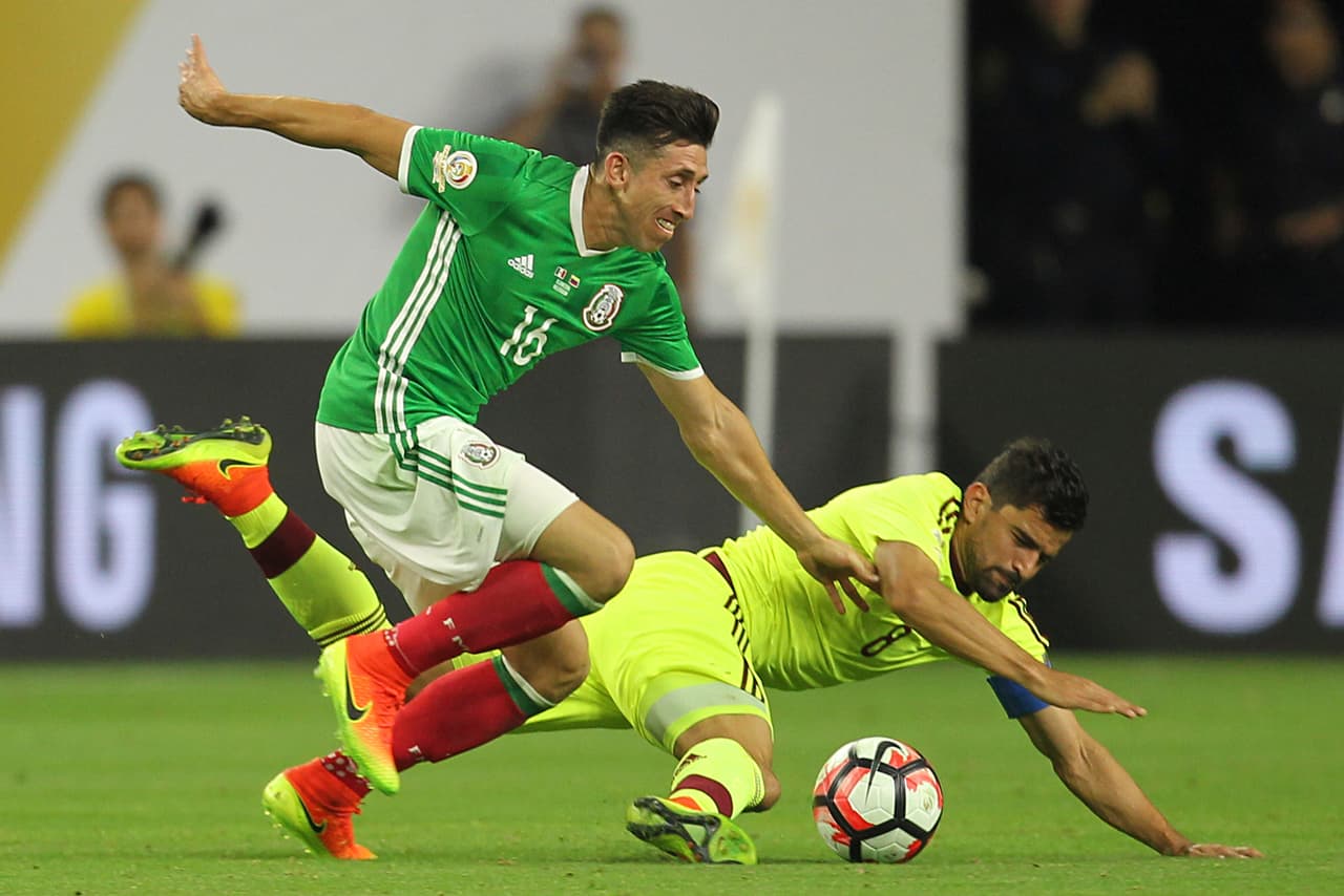 Héctor Herrera, fue otro de los elementos de México que no llegó en su mejor momento al torneo. Con pases errados, pocas jugadas individuales con éxito y la actitud sobrada lo llevaron al fracaso individual y colectivo.