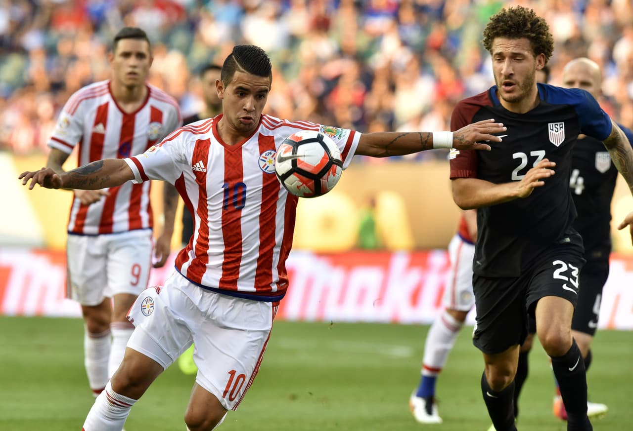 Paraguay fue un fracaso en la Copa por la falta de juego colectivo y en gran parte por el poco aporte que le dio Derlis González a los guaraníes. Derlis llegó como una de las figuras a seguir, pero nunca mostró algún detalle por el cual justificar este status.