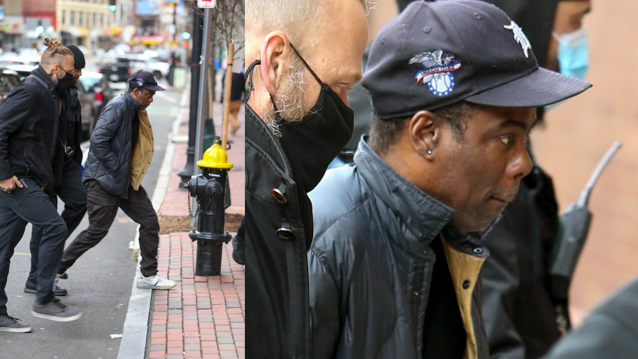 El comediante fue escoltado todo el tiempo por un equipo de seguridad.