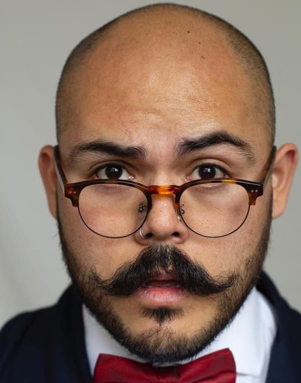 En una entrevista para la revista People en Español, Andrés Márquez habló un poco de lo que trataría.