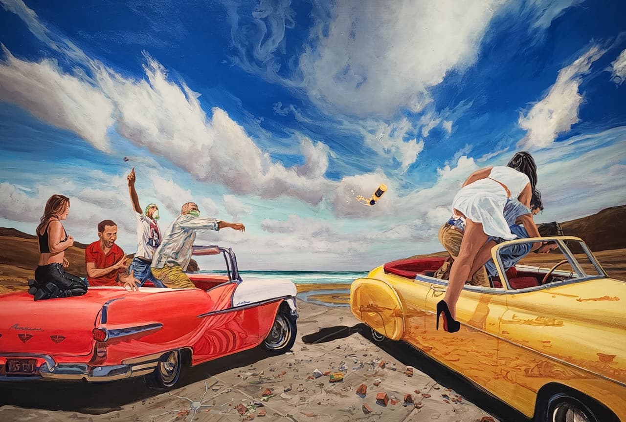 Cuando los chicanos viajaban a México no eran aceptados como mexicanos sino como “pochos” porque su español no lo hablaban de forma fluida ni correcta al mezclarlo con el inglés.
<br>
<br>Obra por John M. Valadez. 
<i>Covertible Operas, 2014. </i>Acrílico sobre panel de madera. Obsequio de Cheech Marín.