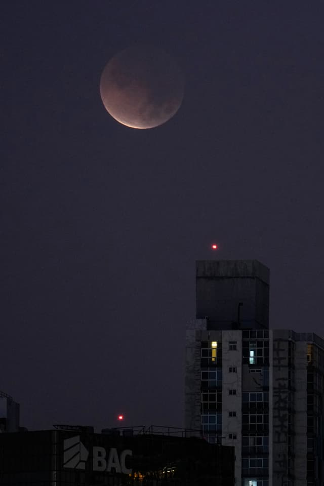 Fotos del eclipse lunar total del 3 de marzo 2026: Así se vio la ‘Luna ...