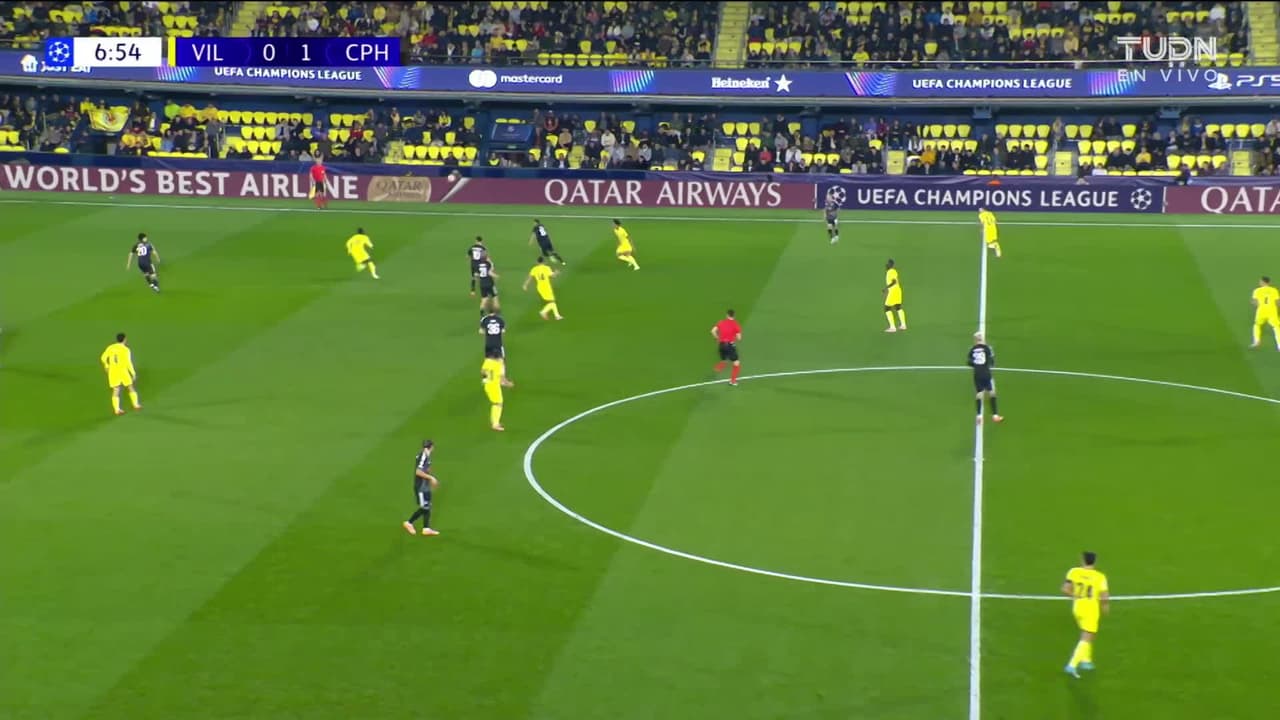 ¡TIRO ATAJADO! disparo por Alberto Moleiro.