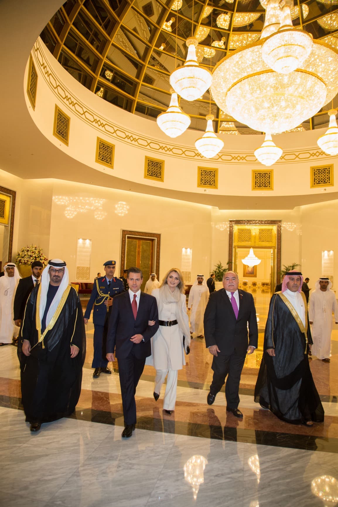 El estilo conservador de la primera dama de México.