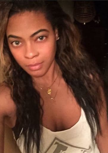 Y podríamos darle la razón, pues en esta foto, en la que Brttany se deja ver sin maquillaje, el parecido sigue presente e incluso nos recuerda a la Beyoncé de 'Destiny's Child'.