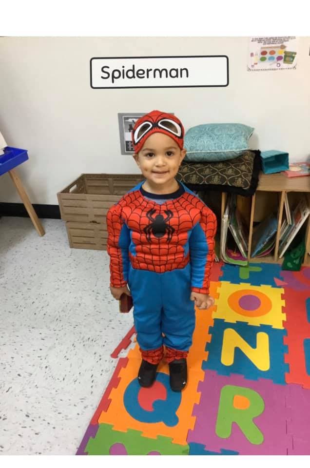 Spiderman salvando al mundo