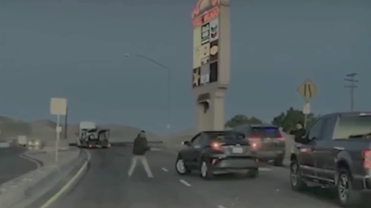 Baleado por agentes de ICE en Patterson, Carlos Iván Mendoza sigue en estado crítico y su familia pide respuestas