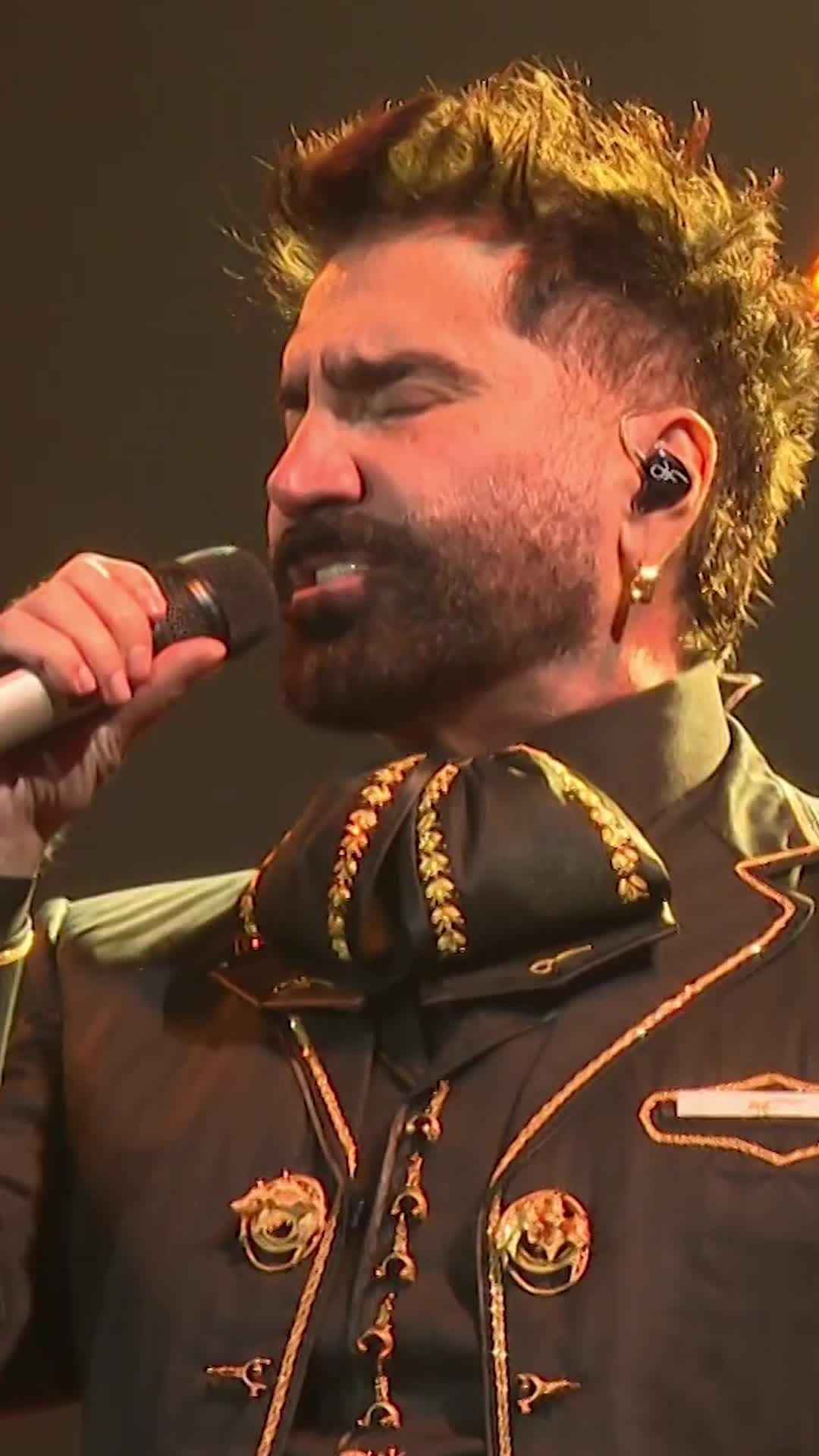 Alejandro Fernández fue operado de emergencia