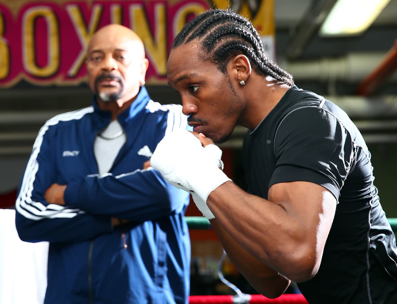 José Ramírez y Amir Imam protagonizarán una velada histórica en el marco de los 55 años de historia del Consejo Mundial de Boxeo. El choque entre Ramírez e Imam marcará la pelea dos mil de campeonato mundial de dicho organismo, para la cual estará en disputa la faja vacante superligera del CMB. La cita será este sábado en el Madison Square Garden.