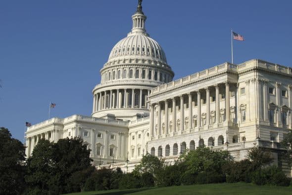 Intermedio Se reúne el congreso con una agenda apretada: Siria, inmigración, la deuda externa, el presupuesto...