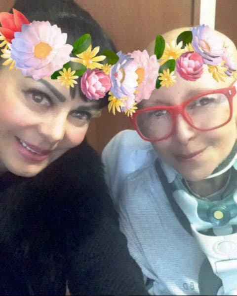 En 2014 le diagnosticaron cáncer de mama, un año más tarde le retiraron los dos senos y logró superar la enfermedad.