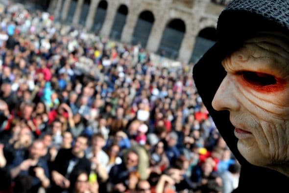 La cita en Italia fue en torno al majestuoso Coliseo romano, símbolo de un verdadero imperio que dominó al mundo por siglos.