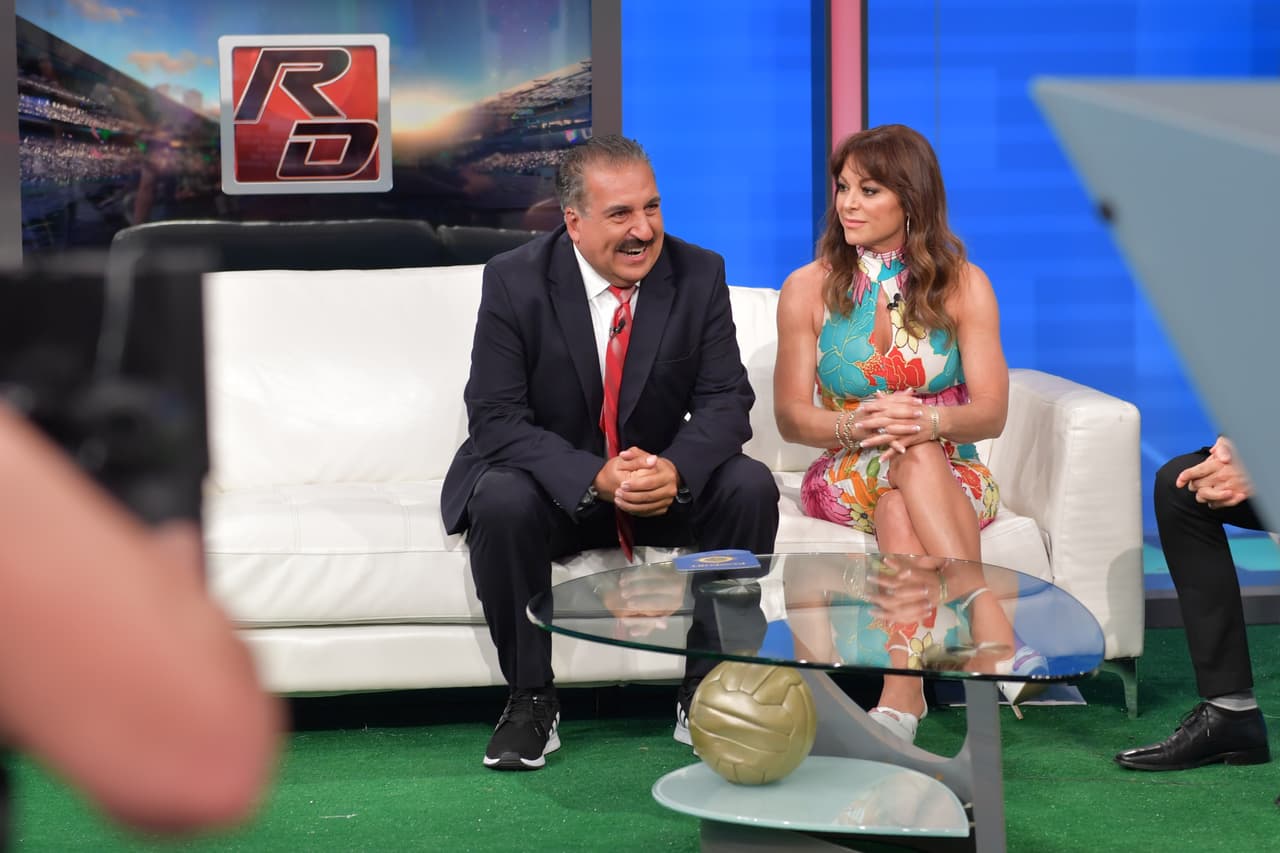 República Deportiva cumple 20 años de alegría e información y así los vivimos este domingo.