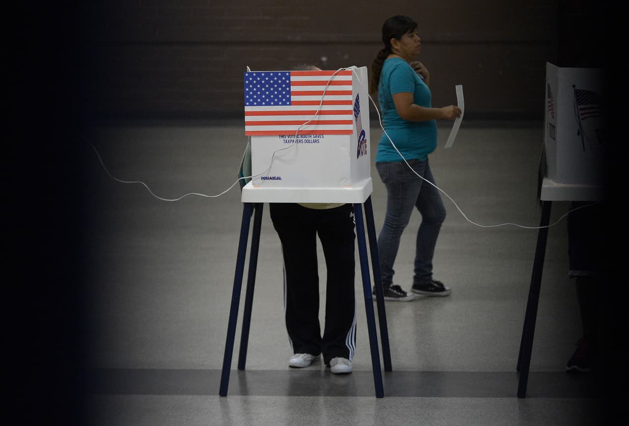 ¿Ni Clinton ni Trump? Los hispanos tienen otros incentivos para ir a votar 