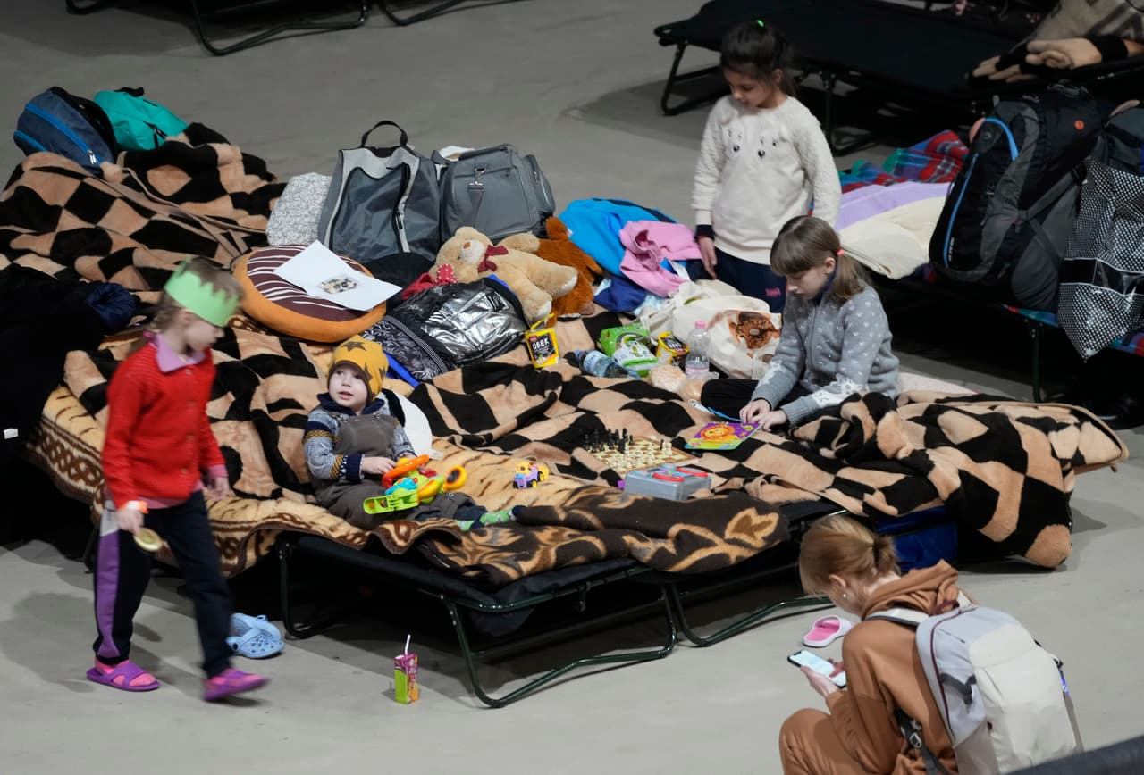 Niños refugiados en un centro de atención en Varsovia, la capital de Polonia.
