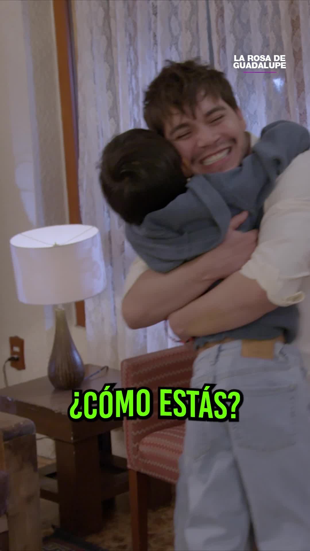 ¡Duermes en la sala, por borracho!