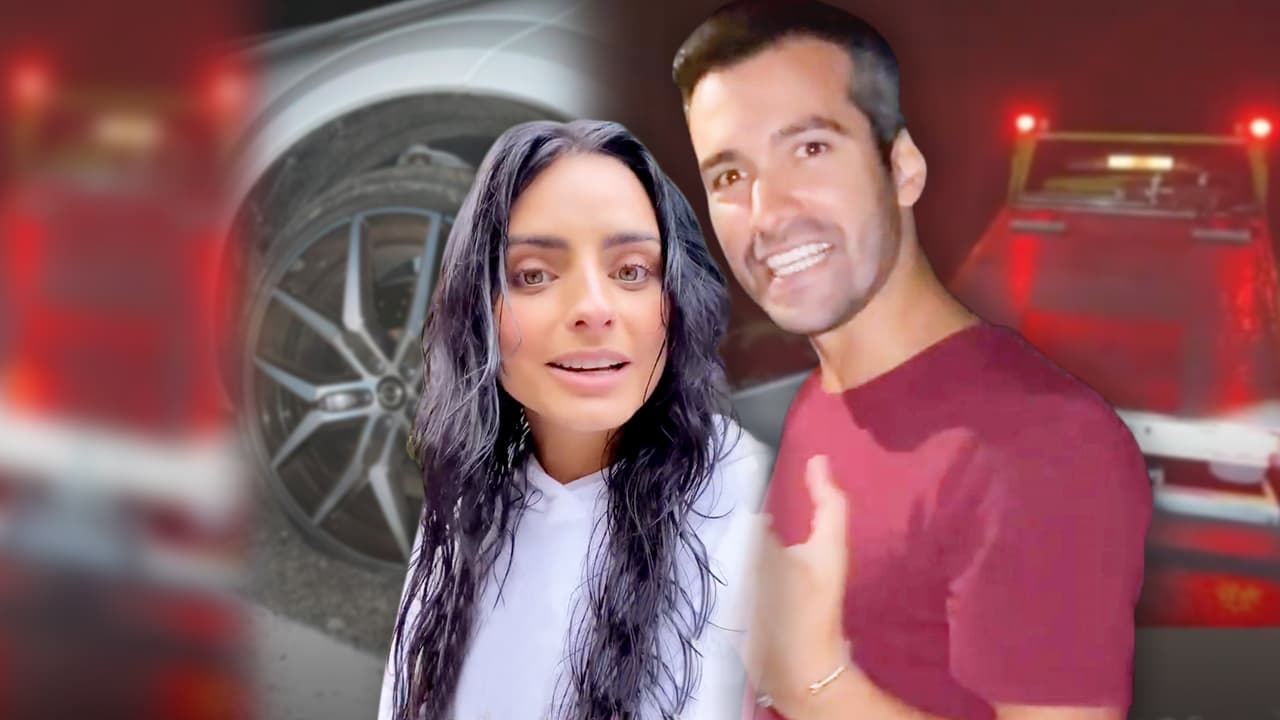 Pero fue hasta casi finalizar el 2021 cuando Aislinn Derbez decidió gritar al mundo su primera relación amorosa tras su sonada
<b> <a href="https://www.univision.com/famosos/mauricio-ochmann-ya-le-pidio-el-divorcio-a-aislinn-derbez-y-el-documento-revela-que-se-separaron-antes-de-lo-que-se-pensaba-fotos" target="_blank">separación y divorcio con Mauricio Ochmann. </a></b>
<br>