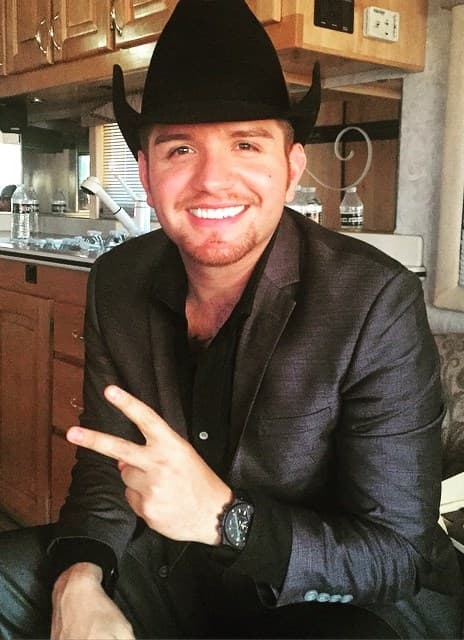 Y es gracias a su carisma que ha conquistado corazones.