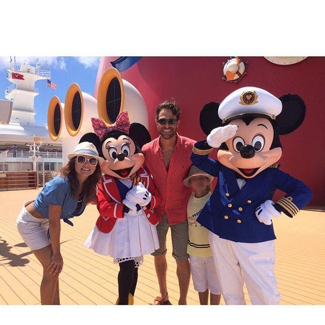 Un viaje muy divertido pues a bordo viajaron con los personajes más simpáticos de Disney.