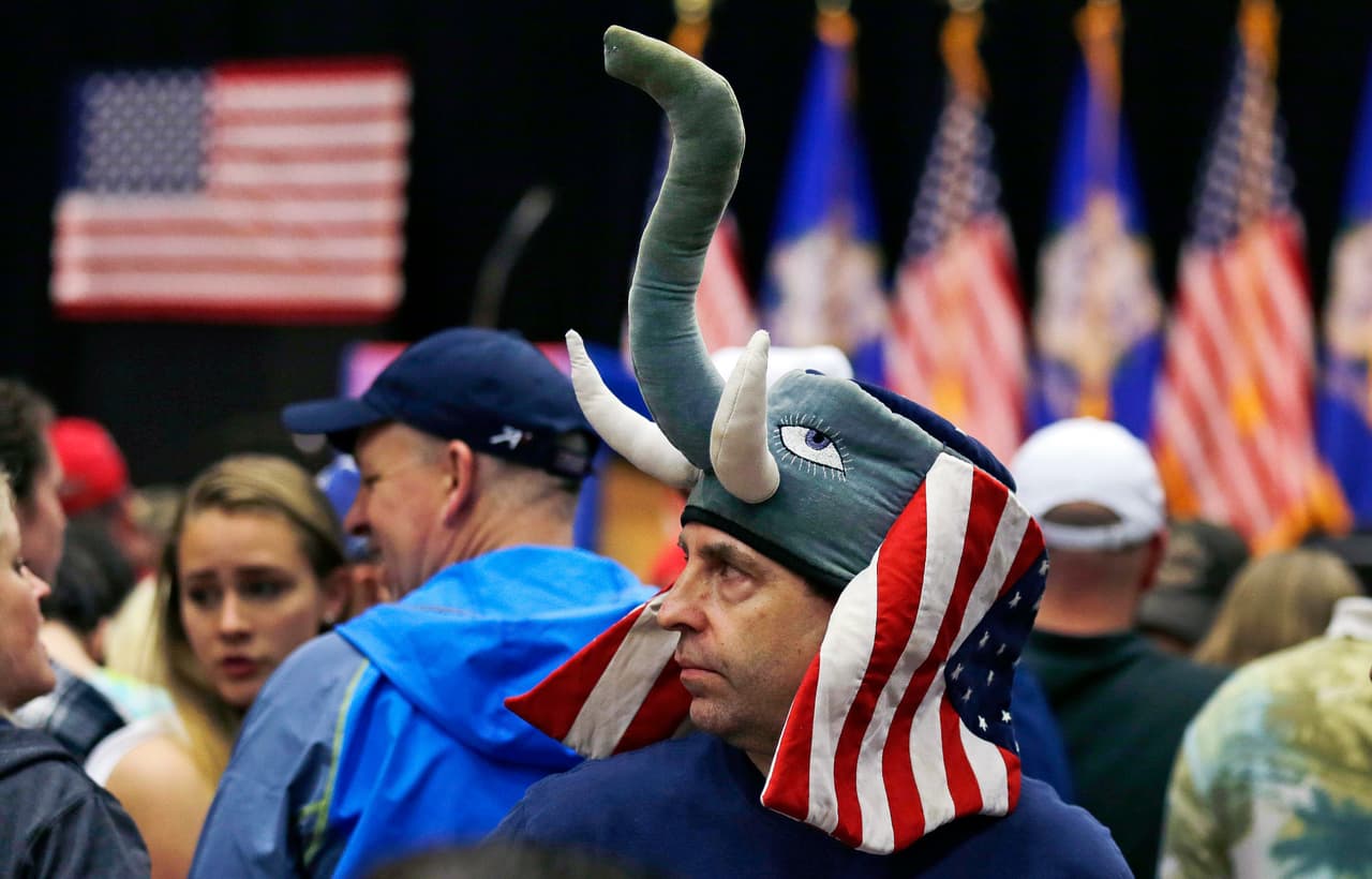 El conflicto republicano: cómo apoyar a Trump sin liquidar al partido