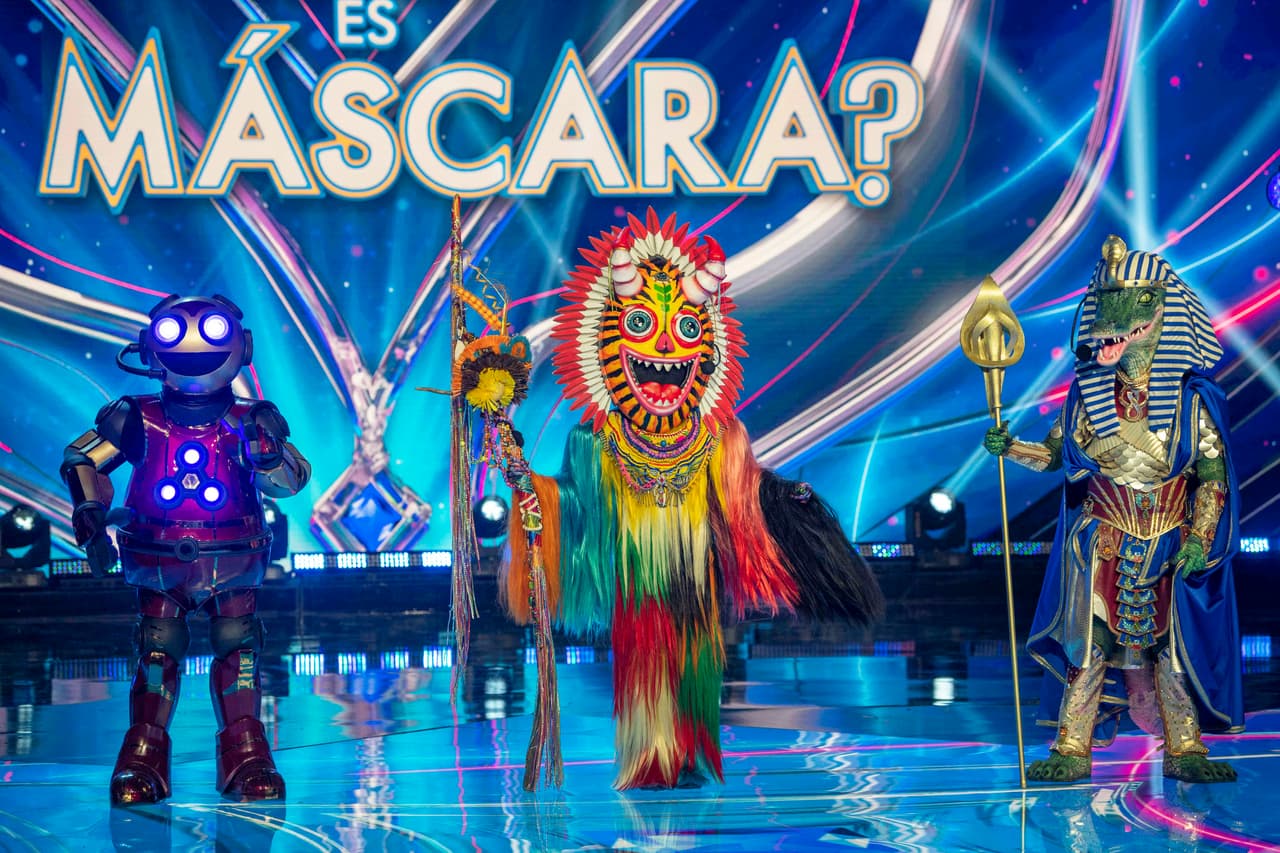 Como en el primer show, en esta ocasión nuevamente se presentó a seis personajes en dos triples combates. El primero de ellos estuvo integrado por Bot, Triki y Rey Egipcio.