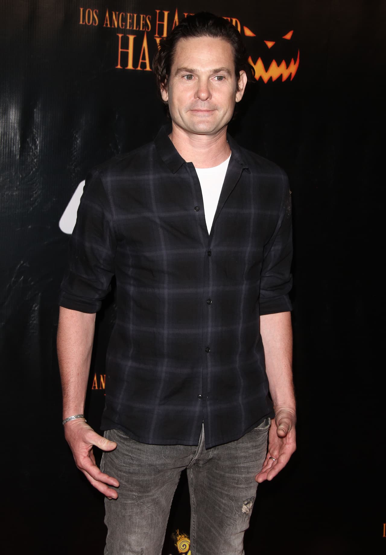 Henry fue trasladado a la cárcel del condado Washington sospechoso de manejar bajo la influencia de alguna sustancia, indicaron las fuentes.