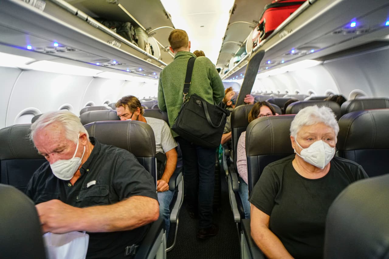 Desde este 1 de julio American Airlines venderá todos sus puestos en sus vuelos.