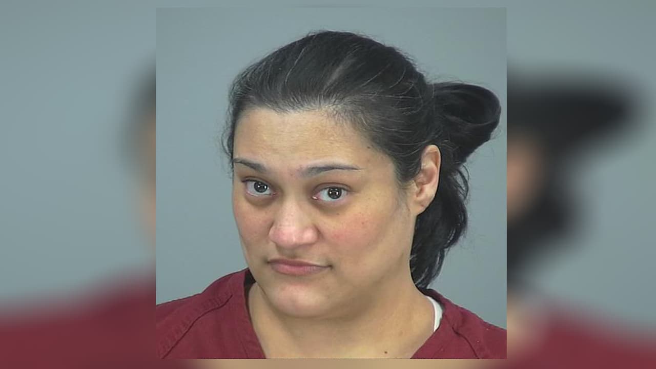 Condenan a 155 años de prisión a una mujer que mató a su hija adolescente, apuñaló a su exesposo y trató de envenenar a sus otros tres hijos