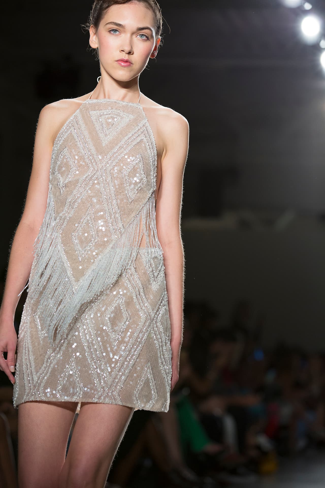 Checa más imágenes de esta colección llena de elegancia y belleza única. Diseñadora Stella Nolasco. NYFW, Spring/Summer 2016 - 09/16/2015