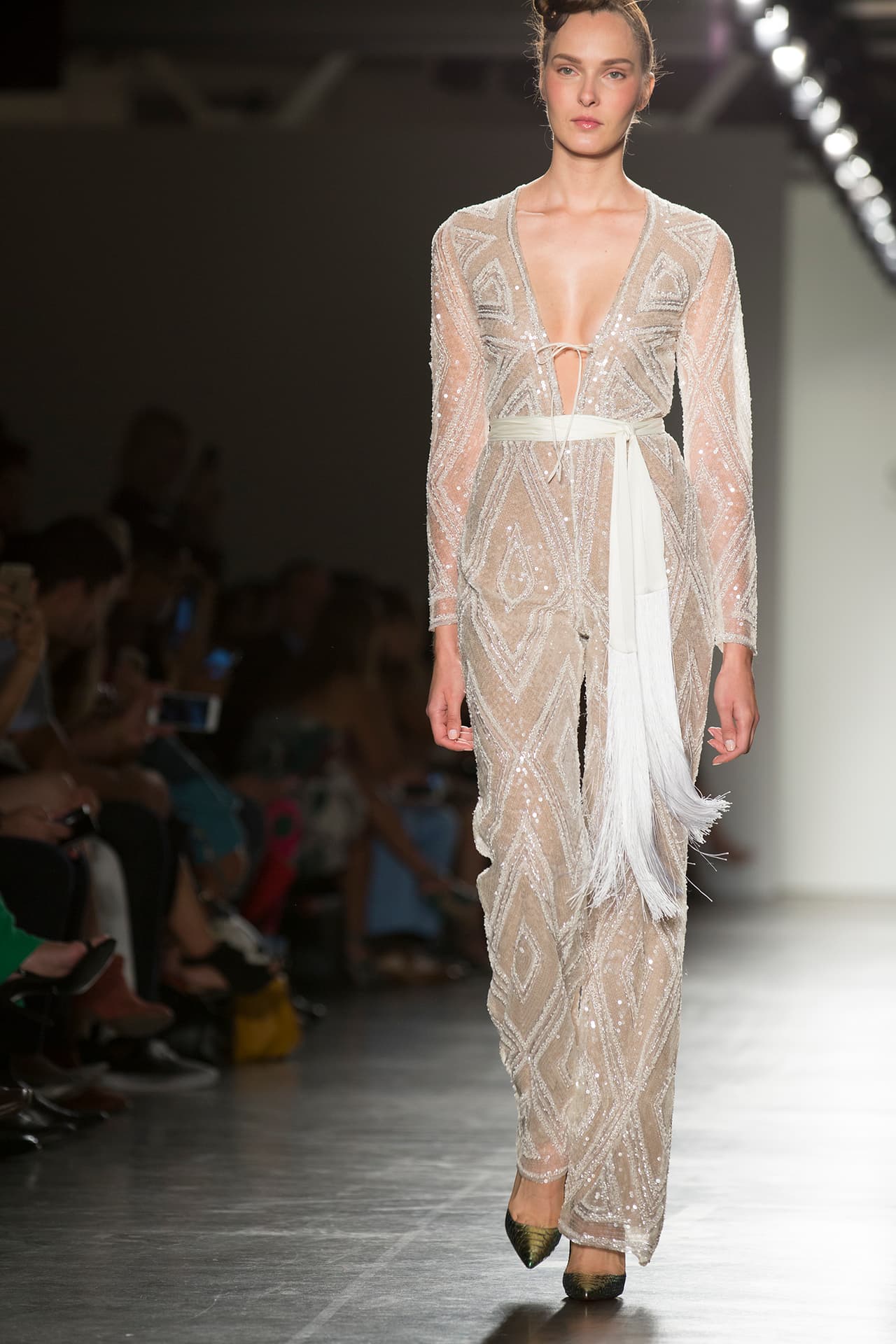 La artista lleva ya 18 años en el mundo de la moda luego de contar con un bachillerato en diseño de la Universidad de Drexel, en Filadelfia, y realizar posteriormente un internado en Moda y Diseño en Saci School of Art, Italia. Diseñadora Stella Nolasco. NYFW, Spring/Summer 2016 - 09/16/2015