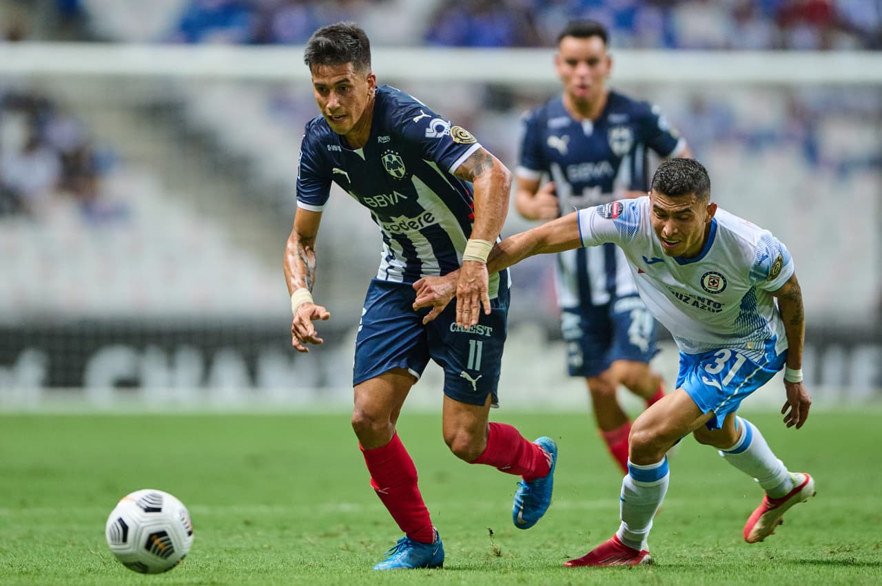 Un solitario gol de Maxi Meza le da la victoria 1-0 a Monterrey y toman una cómoda ventaja en las semifinales de la Concacaf Liga de Campeones frente a Cruz Azul.