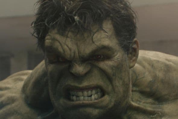 Mark Ruffalo da vida a este verdoso héroe. En realidad, Mark casi no se enfada, ¡y mucho menos con Keen, Bella u Odette, sus queridos hijos!