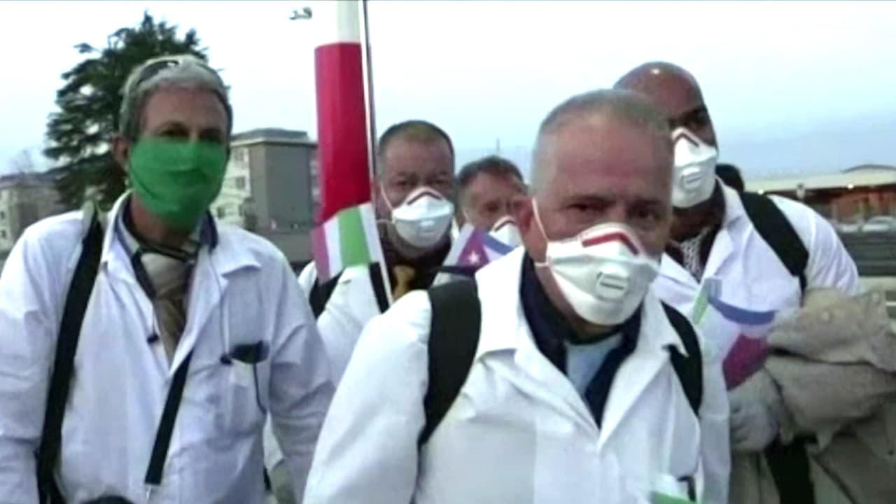Investigación revelaría como son explotados los médicos cubanos en misiones internacionales