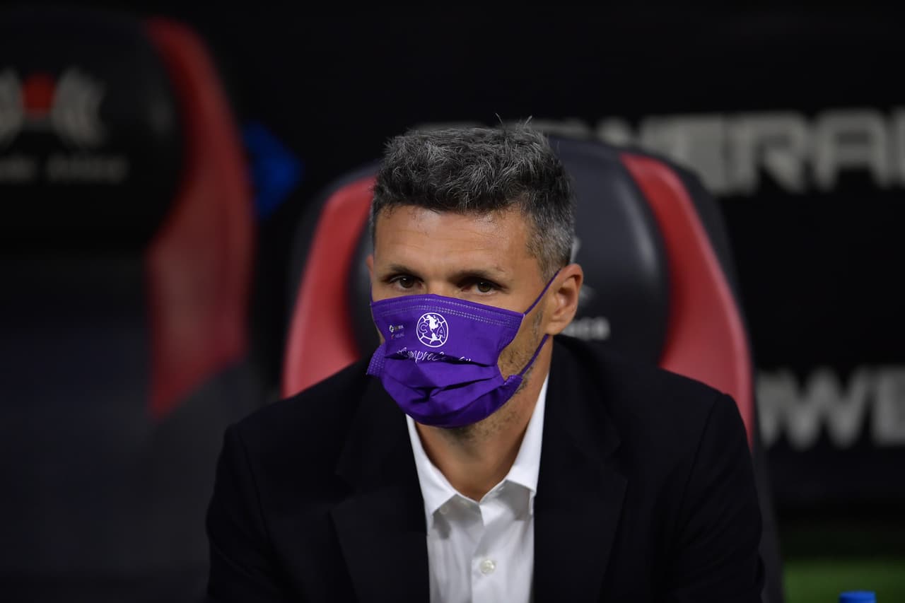 El 'Tano' Ortiz llegó a tres triunfos, un empate y una derrota como interino de las Águilas.