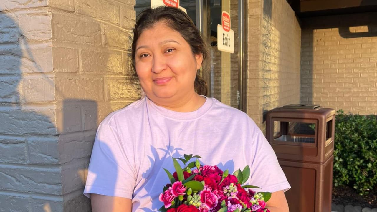 Madre hispana ruega por tratamiento contra el cáncer agresivo que amenaza su vida