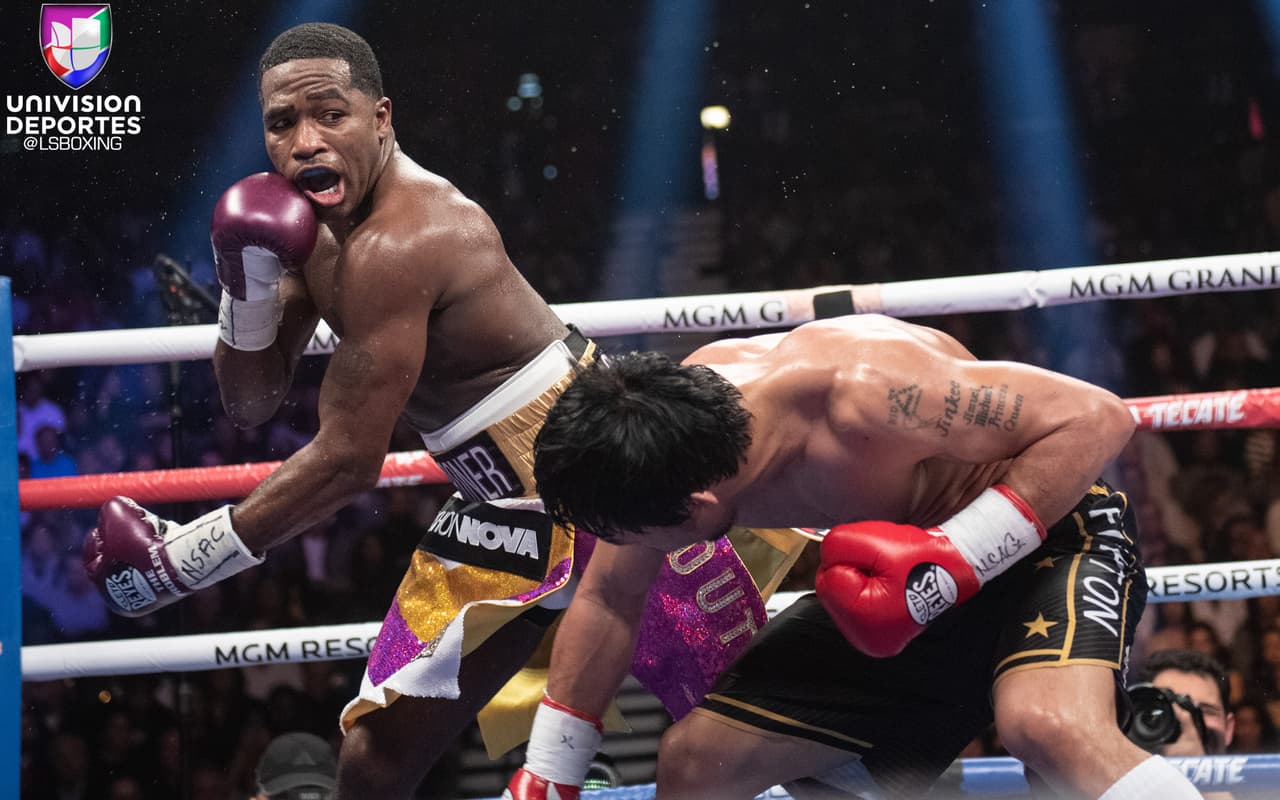 Manny Pacquiao se llevó la decisión unánime de los jueces con puntaje de 17-111, 116-112 x2. De esta forma retuvo su título mundial wélter de la AMB.