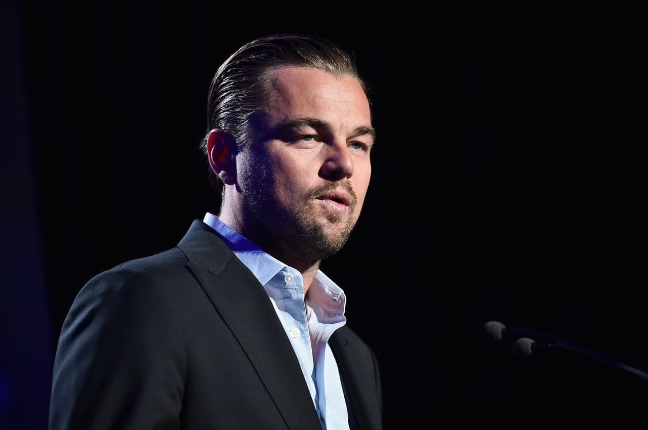 Leonardo DiCaprio siente que está 'en deuda' con sus padres 
