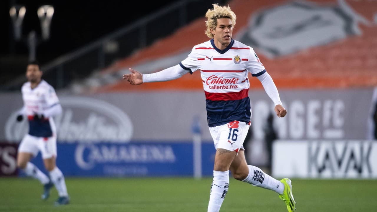 Cowell se quita presión tras sus dos goles en Champions Cup: “Es un alivio”