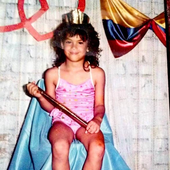 Carolina Ramírez recordando cuando era una niña "un poco" inquieta.