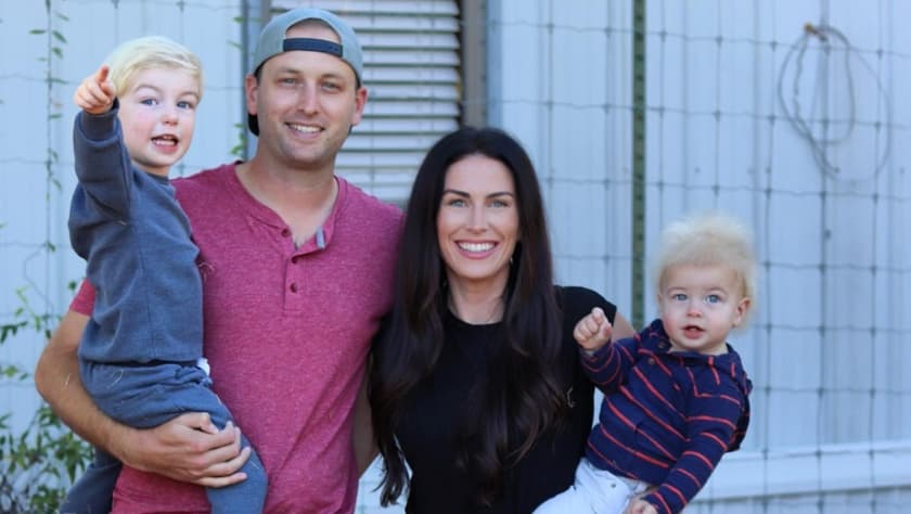 La familia Samples. Katelyn Samples abrió una cuenta de Instagram para dar a conocer información sobre el síndrome del 'cabello despeinado'.
<br>