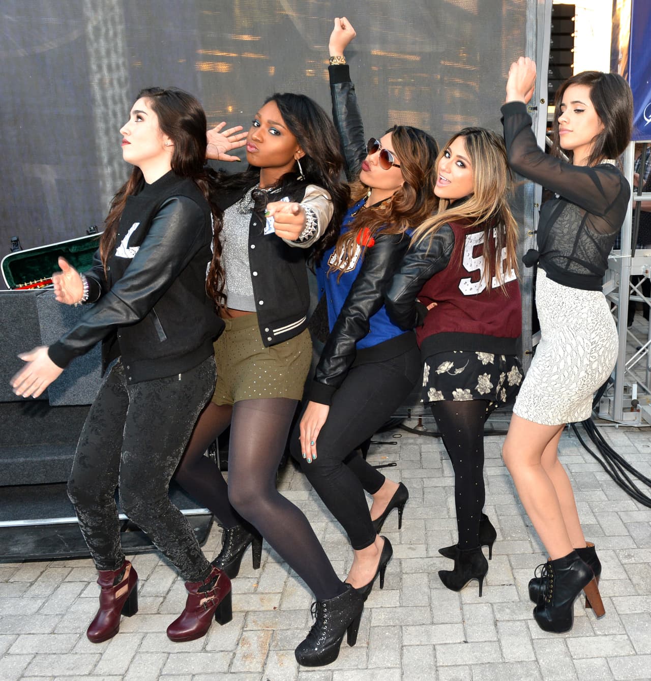 Pero claro, harán una parada para estar presentes en el escenario de Premios Juventud.