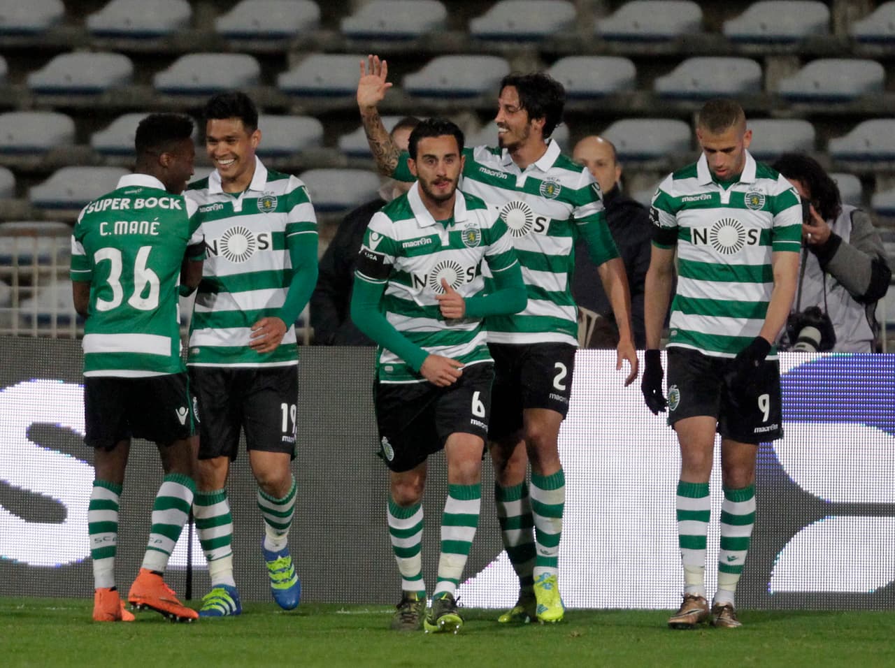 Belenenses 2-5 Sporting: El Sporting golea y sigue al acecho del Benfica