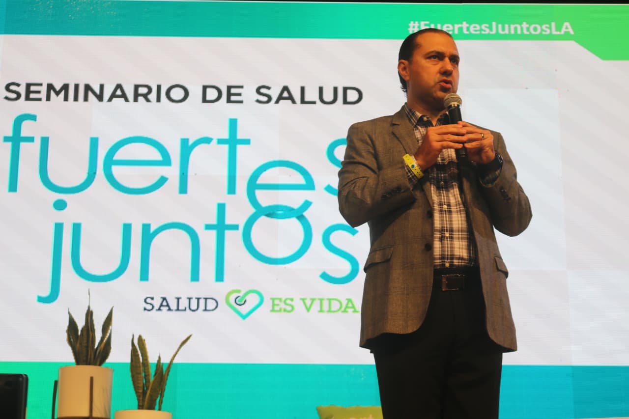 Luis Patiño, director y gerente general de KMEX Canal 34 destacó que la cadena Univision quiere seguir siendo la voz de la gente.
<br>