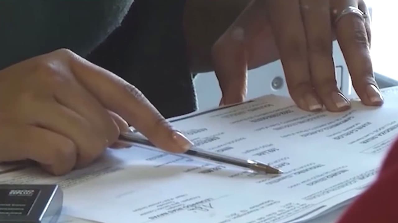 Alerta por retrasos migratorios que ponen en riesgo empleo y estatus legal