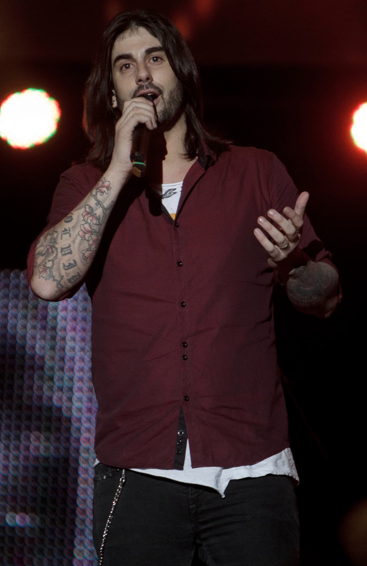 La noche estará llena de sorpresas y Melendi está preparado.