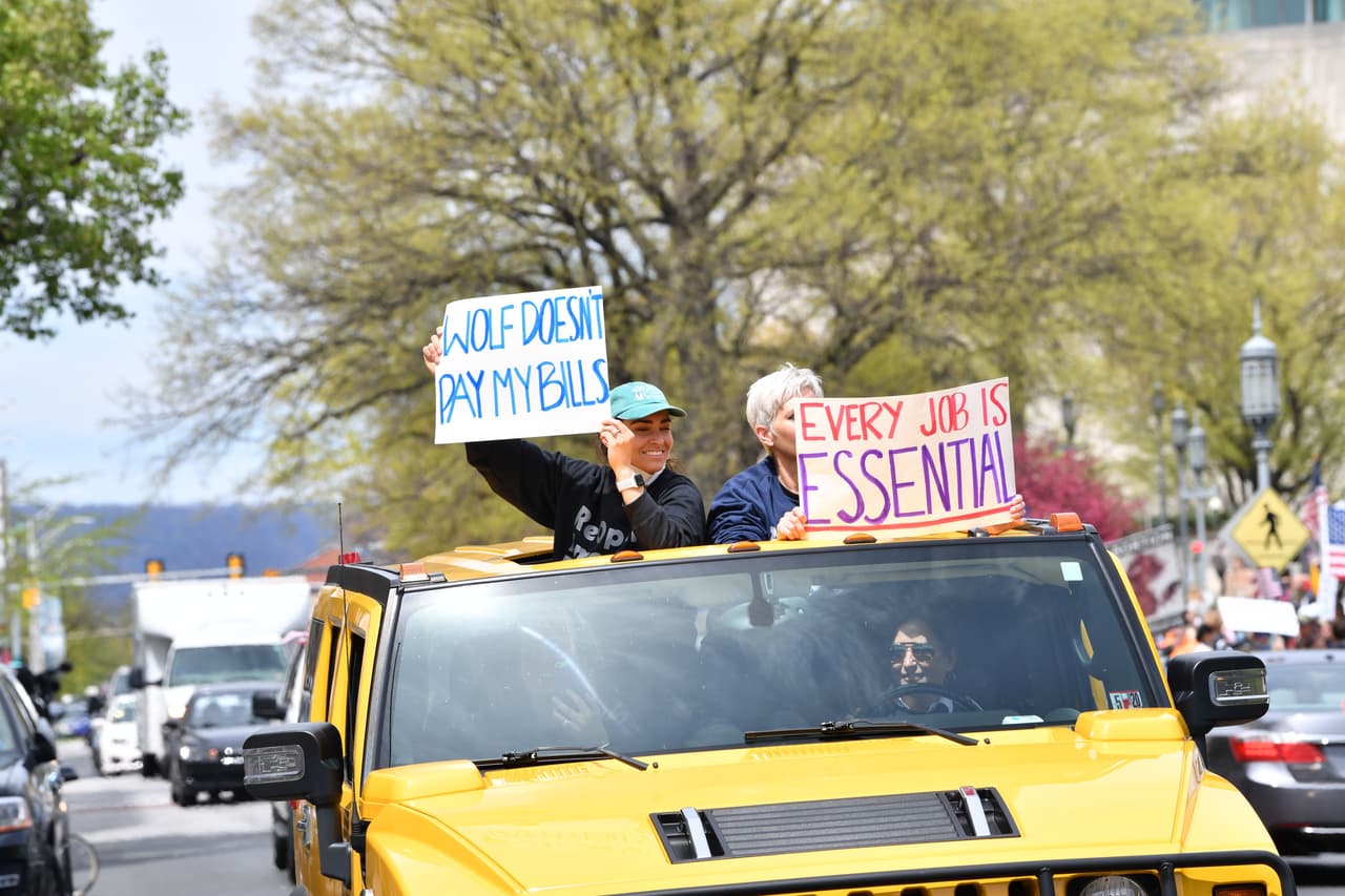 Senador de Pensilvania critica al gobernador Wolf por el "cierre draconiano" del estado por el coronavirus